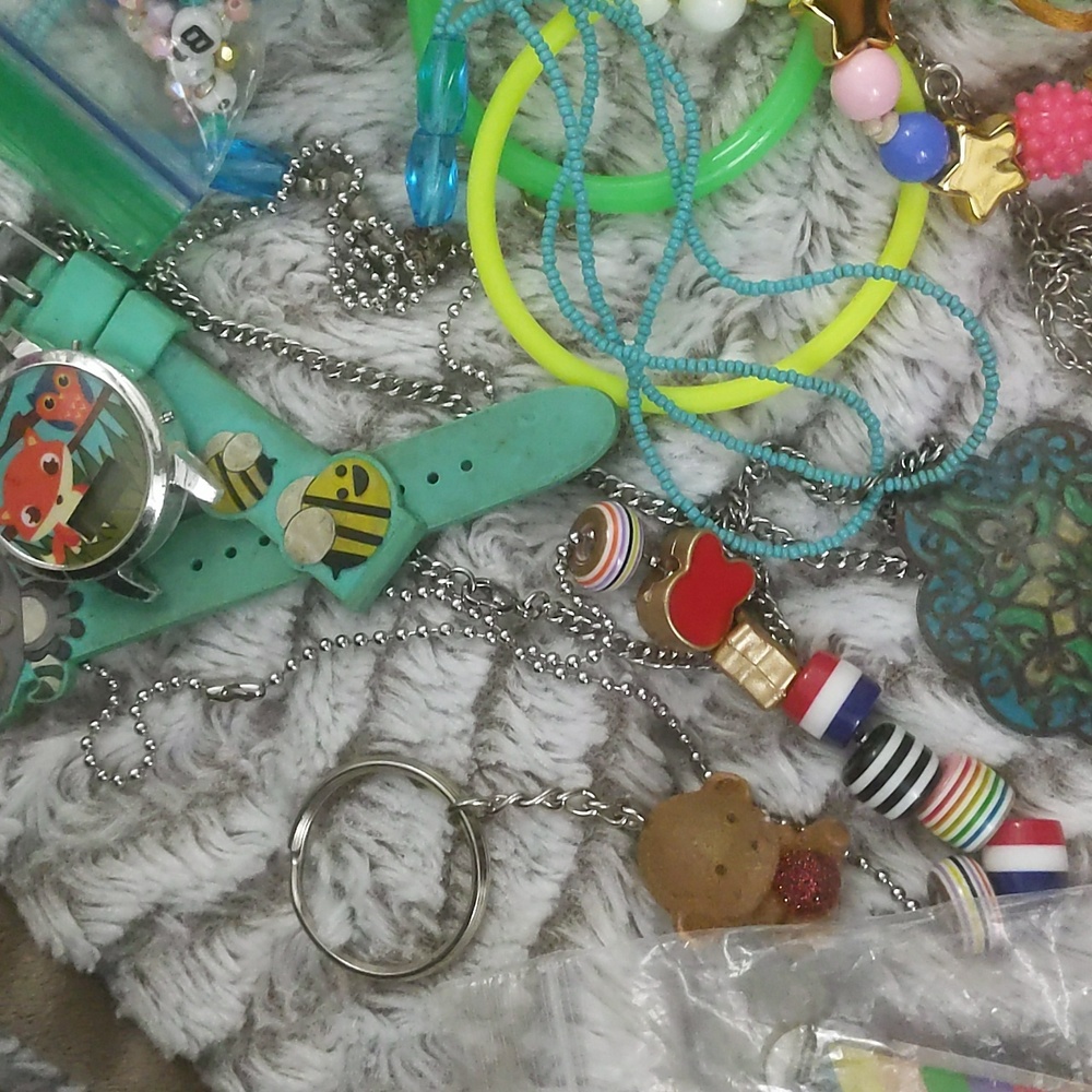 Jewelry bundle - Picture 6 of 12